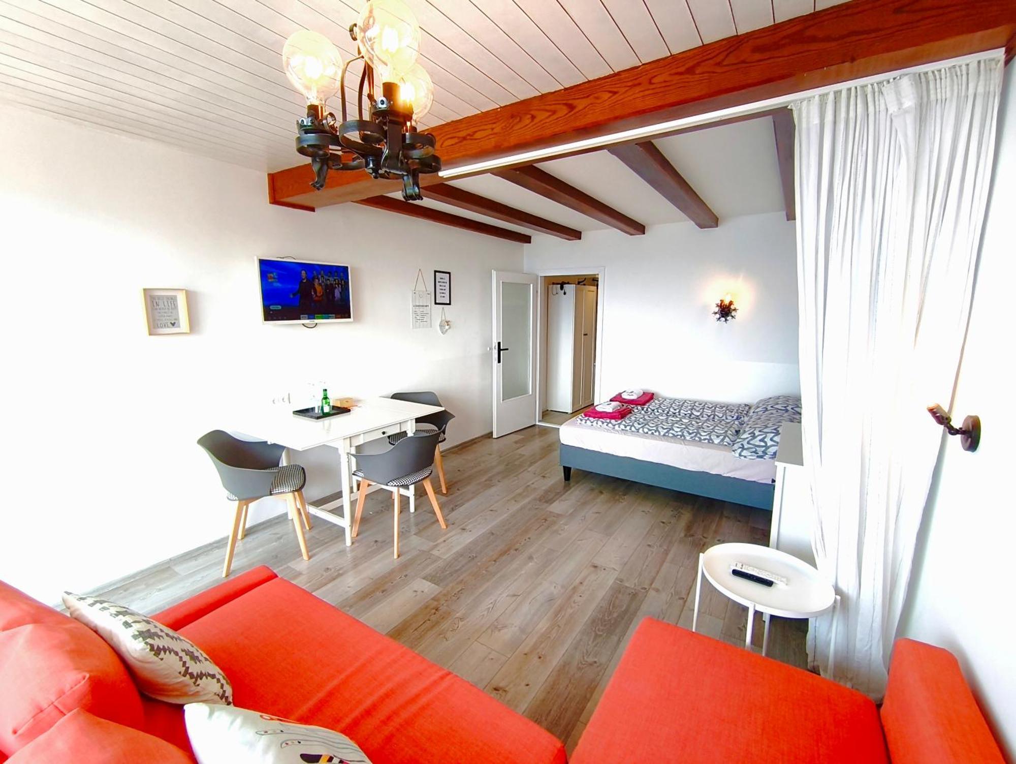 Mooki Mountain & Pool Gerlitzen Apartment Kanzelhohe Eksteriør bilde