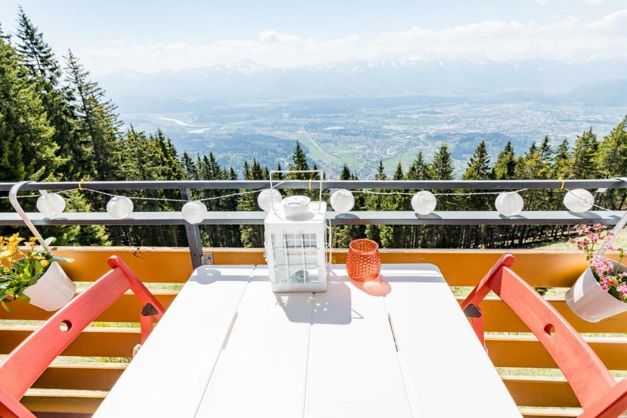 Mooki Mountain & Pool Gerlitzen Apartment Kanzelhohe Eksteriør bilde